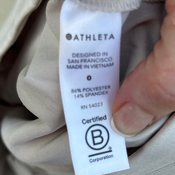 Athleta All Day Skort - size 0 skirt - Picture 7 of 8